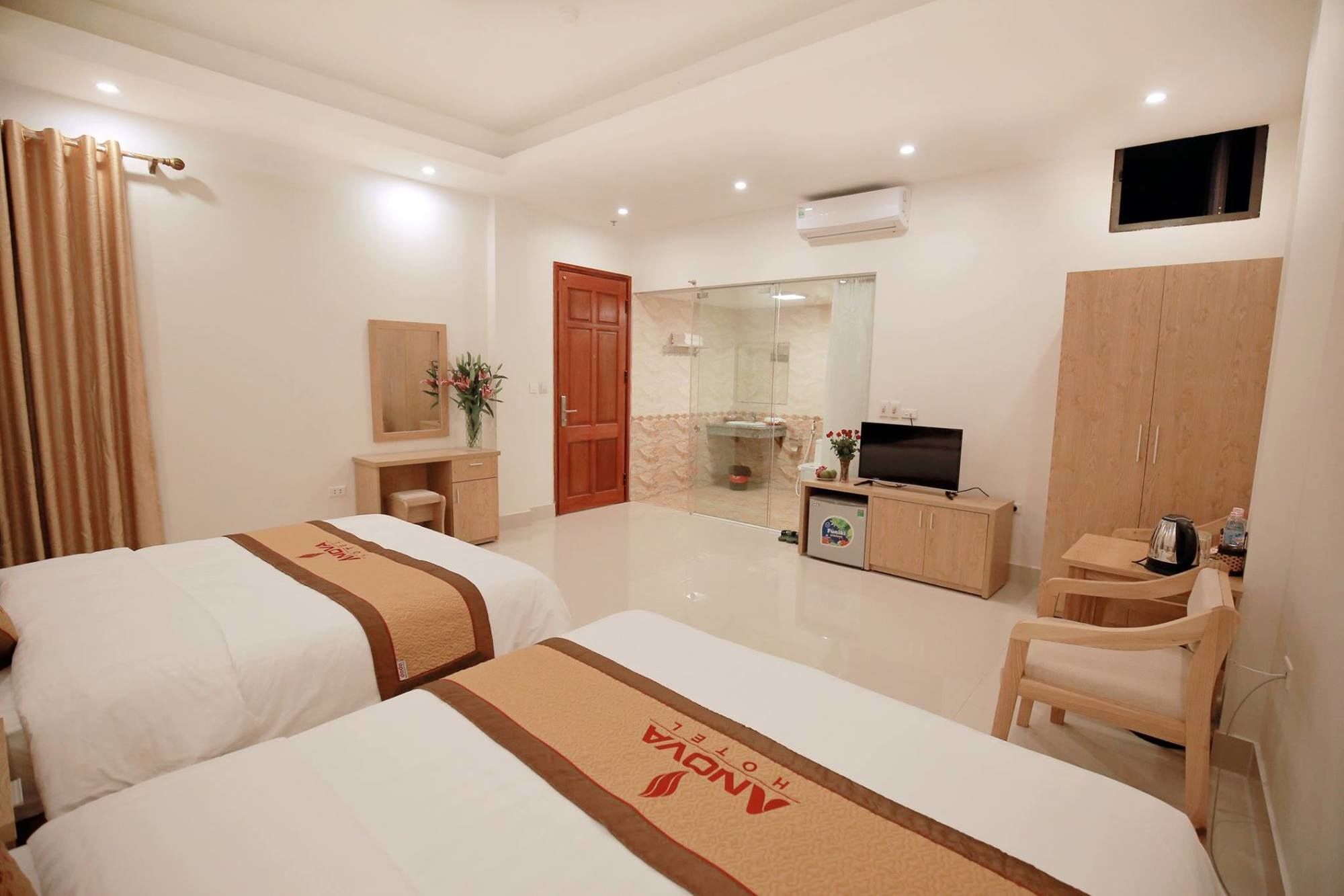 Anova Airport Hotel - Convenient & Friendly Нойбай Экстерьер фото