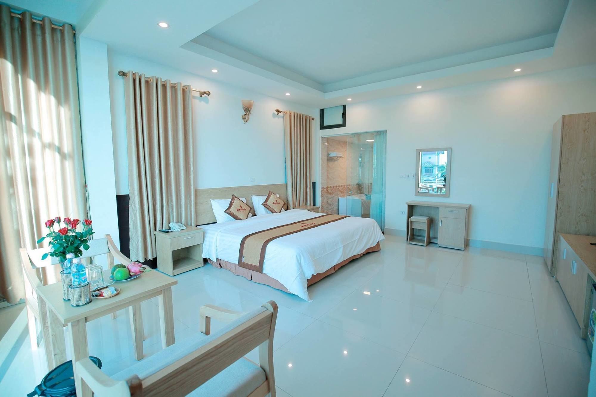 Anova Airport Hotel - Convenient & Friendly Нойбай Экстерьер фото